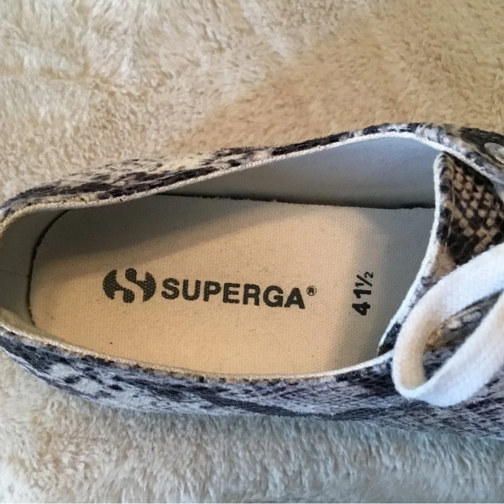 Superga Platform Gray & White Snakeskin Patterned Sneakers - 41.5/US10